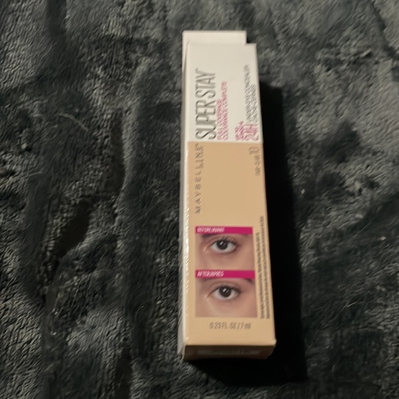 Maybelline package - Picture 4 of 4